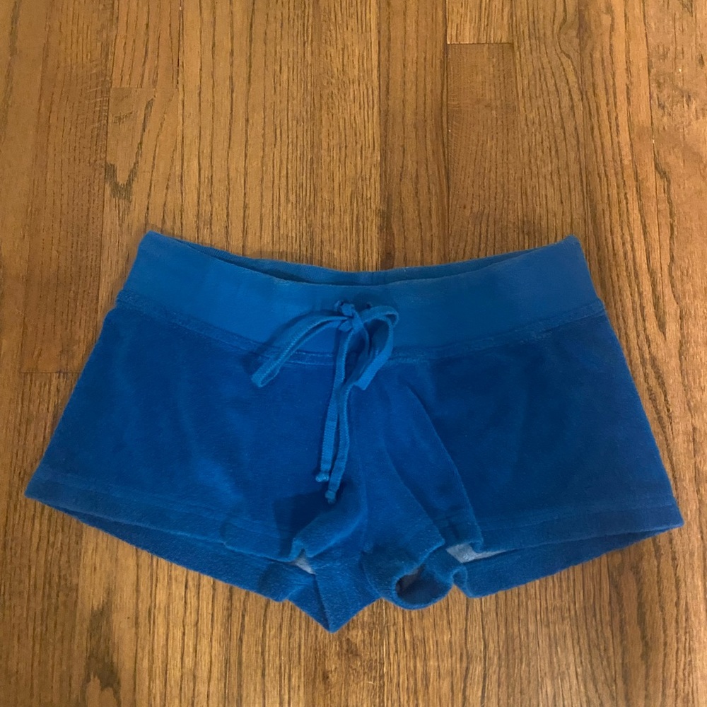 Low Rise Terry Shorts in Blue